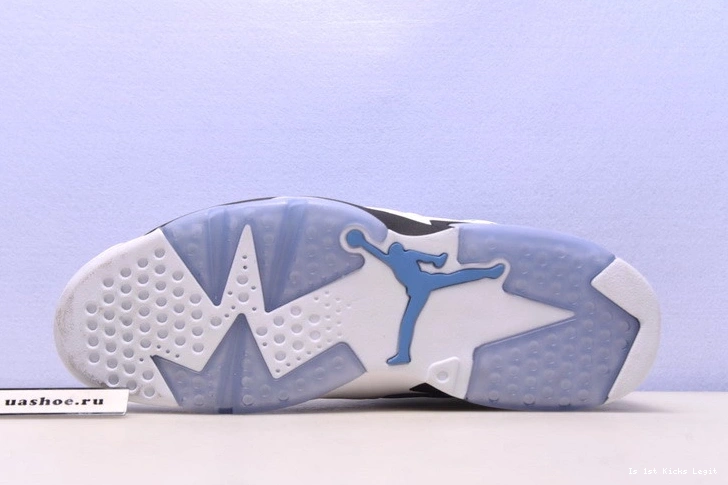 CT8529-410 Air 6 UNC Jordan 0517